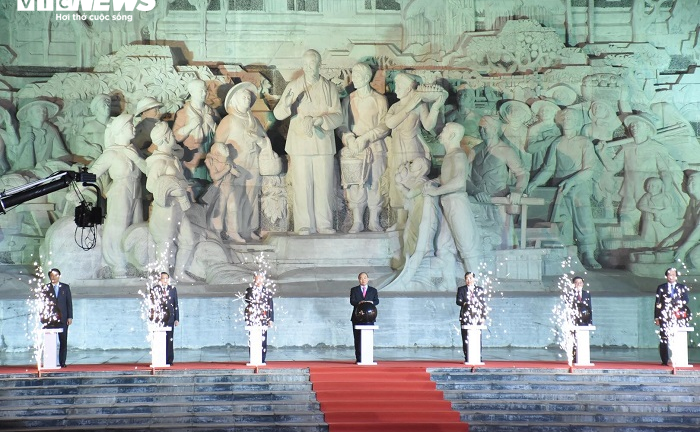 Thủ tướng: Nông dân góp phần duy trì tăng trưởng dương của Việt Nam