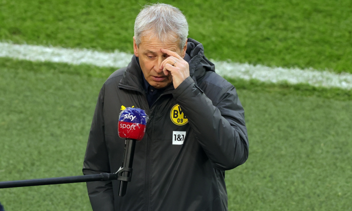 Dortmund sa thải HLV Lucien Favre