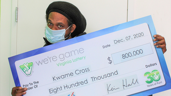 Video: Người đàn ông mua 160 vé cùng dãy số, trúng 800.000 USD