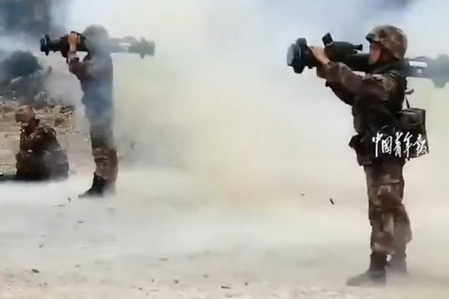 Video: Lộ diện súng phóng lựu nhiệt áp mới của Trung Quốc 