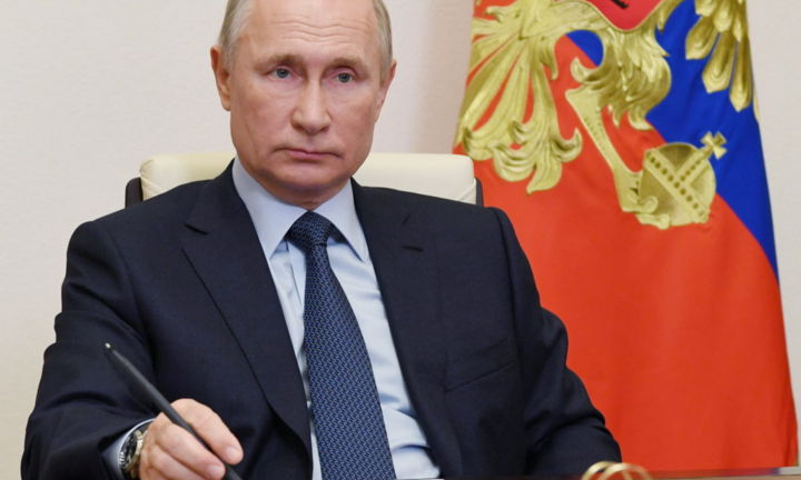 Ông Putin ký luật cho phép các cựu tổng thống trở thành thượng nghị sĩ suốt đời