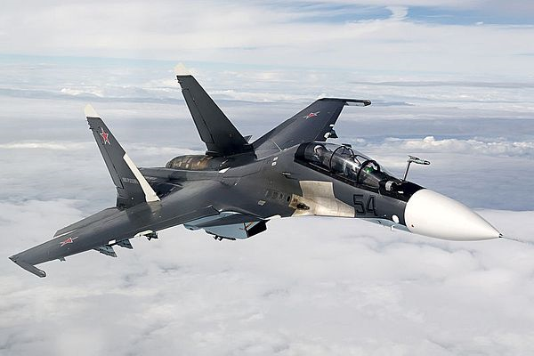 Nga điều tiêm kích Su-30 áp chế máy bay tuần tra Nhật Bản trên biển Okhotsk