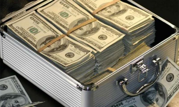 Bộ Ngoại giao Nga bị mất trộm 1 triệu USD tiền mặt