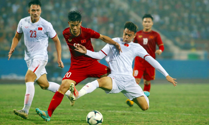 Quang Hải lập siêu phẩm, tuyển Việt Nam vẫn bị U22 Việt Nam cầm hòa