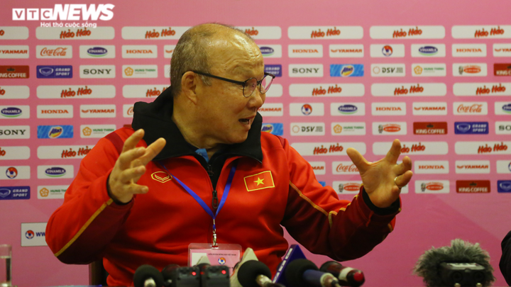 Tuyển Việt Nam chốt sổ năm 2020, HLV Park Hang Seo về ngay Hàn Quốc