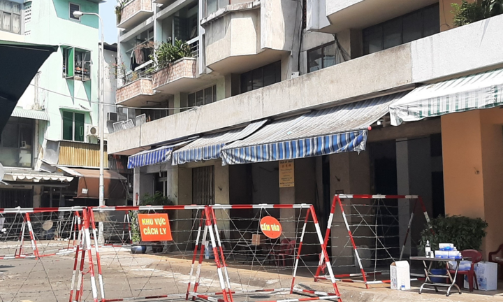 TP.HCM: Phong tỏa chung cư có ca mắc COVID-19 mới