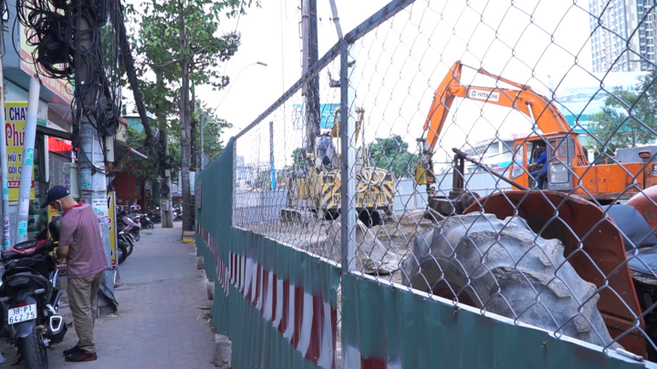 Video: Cận Tết, lô cốt bủa vây phố phường TP.HCM