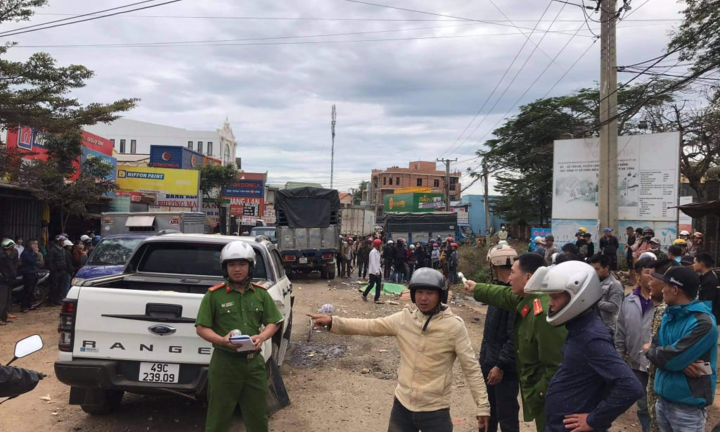 Xe tải tông hàng loạt ô tô và xe máy ở Lâm Đồng, 2 phụ nữ thiệt mạng
