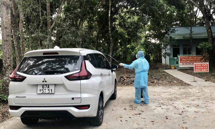 Xác định thêm 3 người nhập cảnh trái phép cùng BN1440, 2 người về TP.HCM