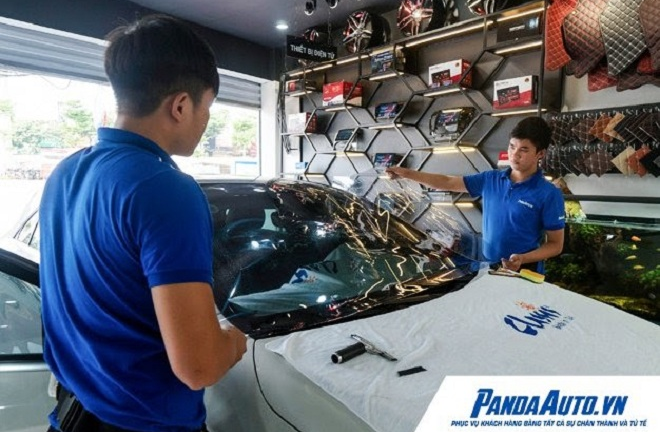 Những lưu ý quan trọng khi dán phim cách nhiệt ô tô 