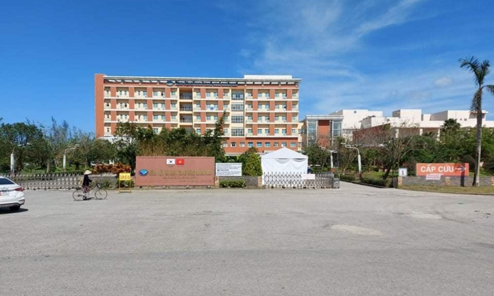 Sức khỏe bệnh nhân 1405 mắc COVID-19 từng vỡ tĩnh mạch thực quản giờ ra sao?