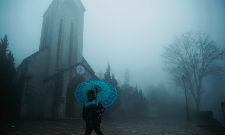 Sa Pa chuyển rét 17 độ C giữa mùa hè