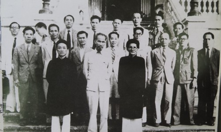 Chủ tịch Hồ Chí Minh từng sử dụng người 70 tuổi làm Bộ trưởng