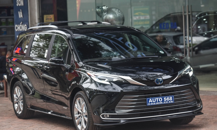 Chi tiết Toyota Sienna 2021 đầu tiên tại Việt Nam