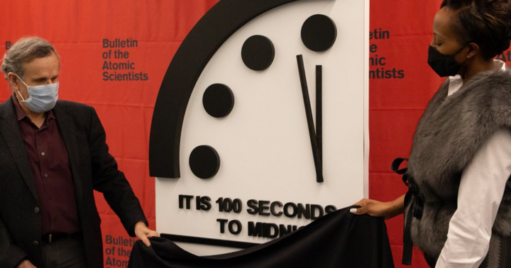 Thế giới chỉ còn cách 'thời điểm tận thế' 100 giây