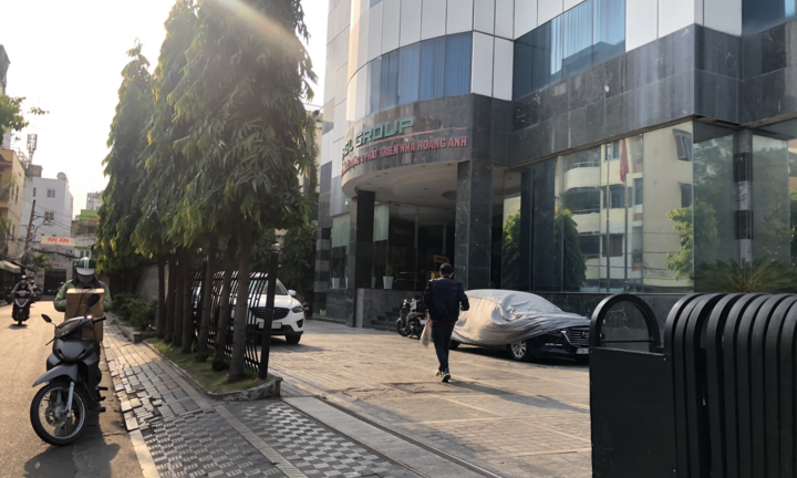 TP.HCM: Cách ly toàn bộ lầu 5 toà nhà Hoàng Anh Safomec Quận 10