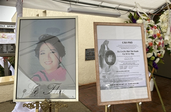 Đám tang Lệ Thu giữa trời California mưa gió