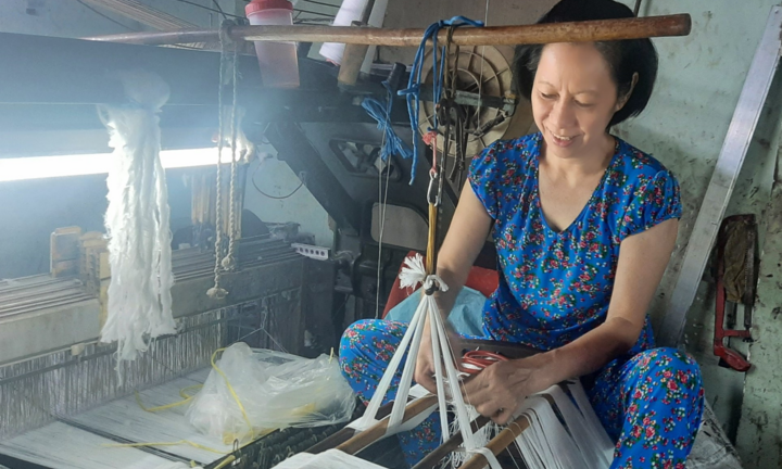 Ảnh: Những xưởng dệt vải cuối cùng ở Sài Gòn