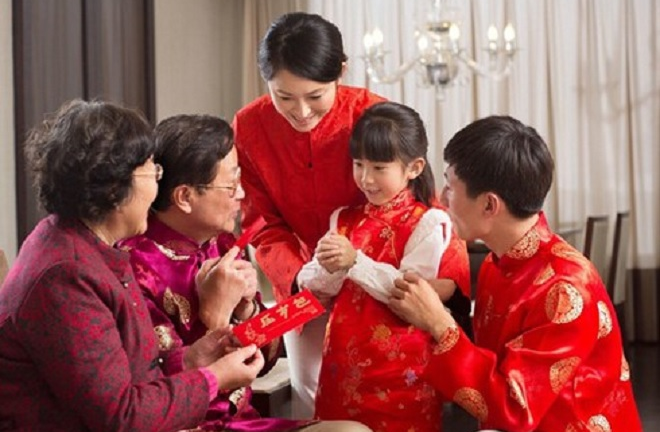 Tôi không mừng tuổi bằng tiền từ 10 năm nay