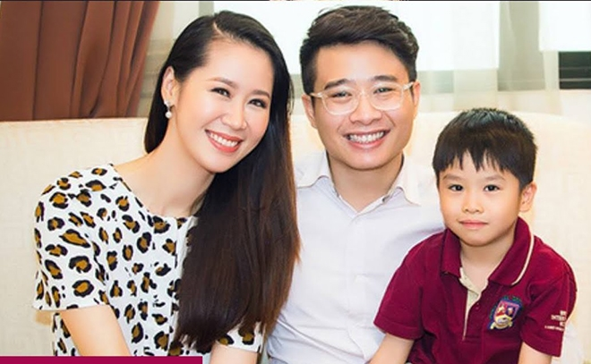 Khám phá 3 'hashtag Tết' của Hoa hậu Dương Thuỳ Linh