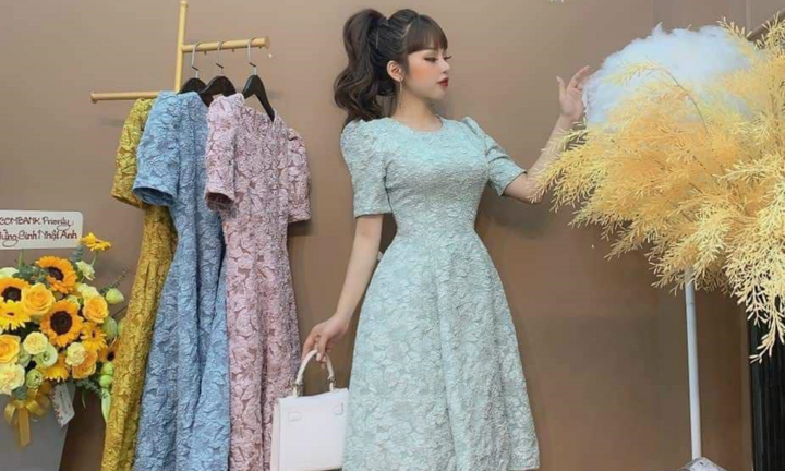 Diện hàng thiết kế cao cấp giá bình dân cùng Thời trang Phạm Bích Phượng