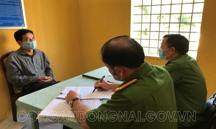 Công an Đồng Nai bắt khẩn cấp 35 kẻ trong đường dây làm giả 2,7 triệu lít xăng