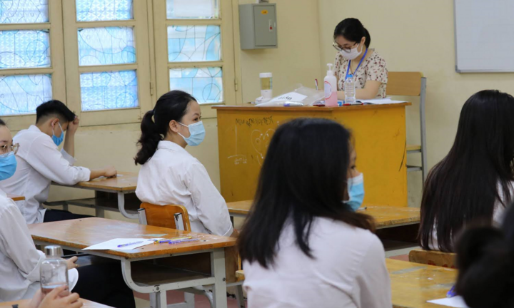 Bộ GD&ĐT sẽ lùi thời gian kết thúc năm học, lịch thi THPT nếu COVID-19 kéo dài