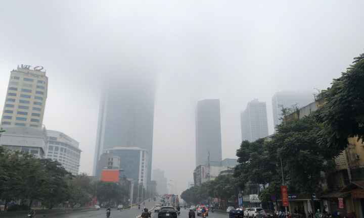 Bắc Bộ mưa nhỏ, sương mù rải rác, Nam Bộ trời nắng