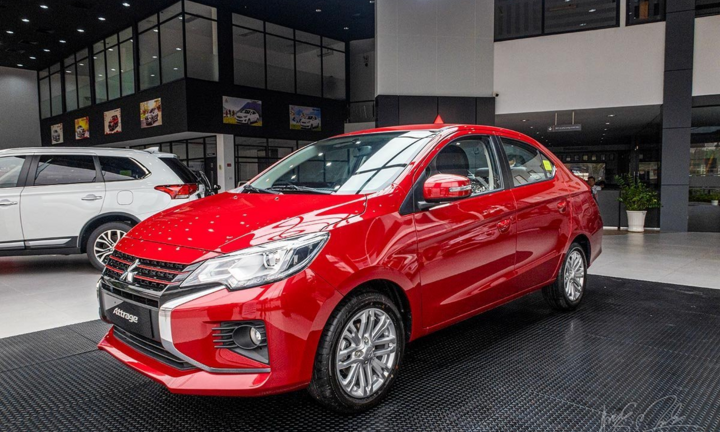 Ô tô đồng loạt tung hàng mới, thị trường đầu năm 'nóng' dần