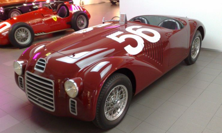 Sự thật kinh ngạc ít biết về siêu xe Ferrari 