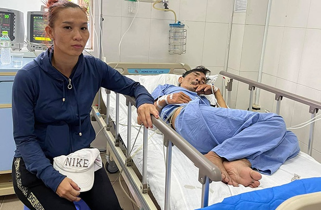Vợ Thương Tín: 'Anh đòi ra viện vì không có tiền'