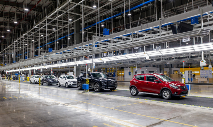 Dịch COVID-19 có ảnh hưởng tới nhu cầu mua ô tô của người Việt năm 2021?