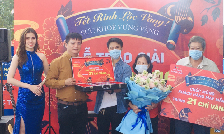 Hệ thống nhà thuốc FPT Long Châu nỗ lực chăm sóc sức khỏe cộng đồng