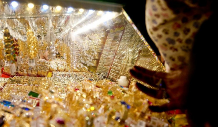 Người mua vàng lỗ tiền triệu sau một tuần