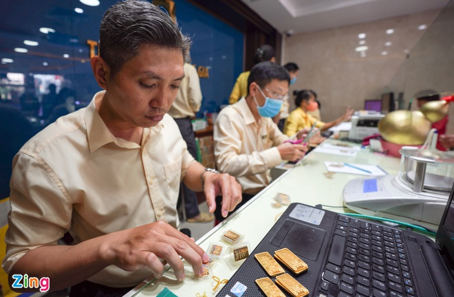 Giá vàng sẽ giảm về đâu?