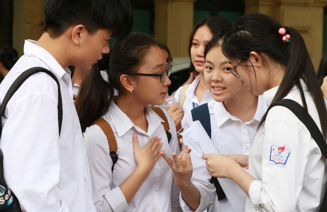 Tuyển sinh lớp 10 Hà Nội: Không công bố tỷ lệ chọi, phụ huynh lo càng thêm lo