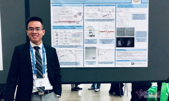 Từng 'học rất dở' môn Hóa, 9x gây bất ngờ khi được nhận làm tiến sĩ Hóa tại Mỹ
