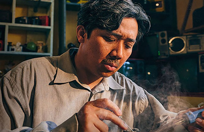 'Nhặt sạn' phim 'Bố già' của Trấn Thành