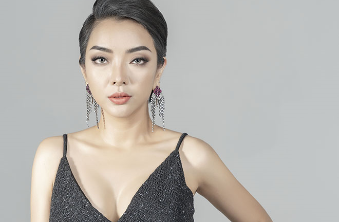 Ca sĩ Phương Anh tái xuất sau thời gian dài trầm cảm