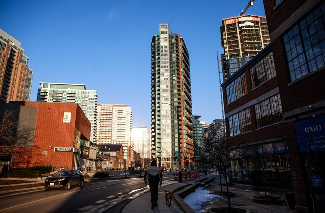 Giá nhà tại Canada tăng vọt