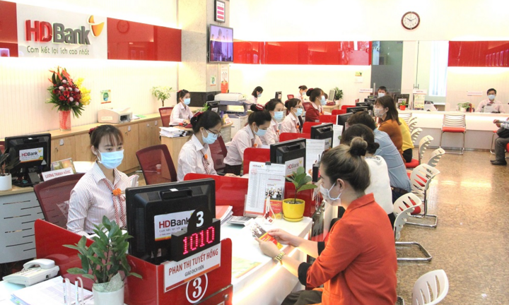 HDBank ưu đãi phí cho khách hàng mở tài khoản doanh nghiệp