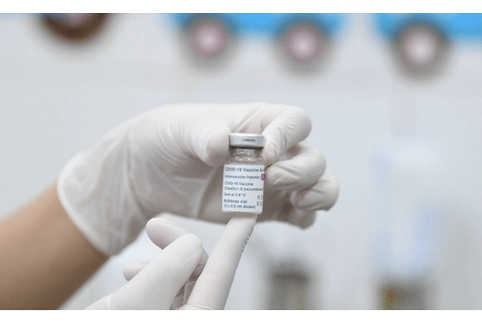 Một người có biểu hiện phản vệ sau 30 phút tiêm vaccine COVID-19