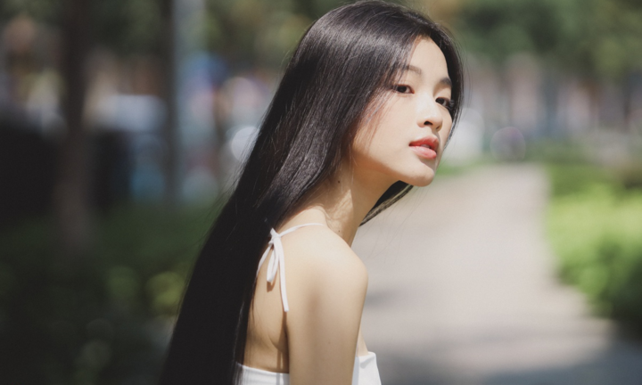 Nhan sắc cô gái đóng vai người tình Trịnh Công Sơn