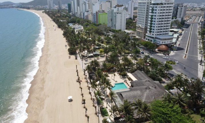 Khánh Hòa di dời resort chắn biển: Phải làm dứt điểm, không chần chừ thêm nữa