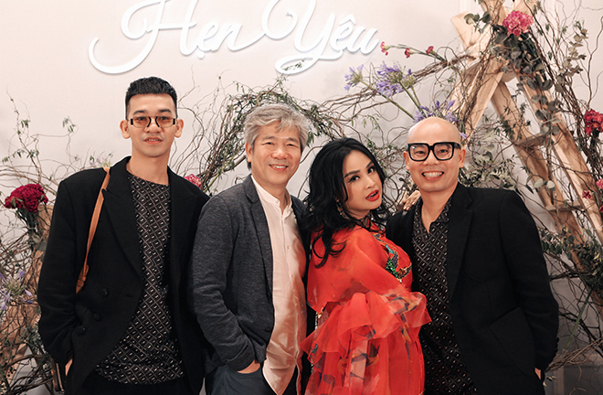 Người yêu cười mãn nguyện khi xem Thanh Lam hát