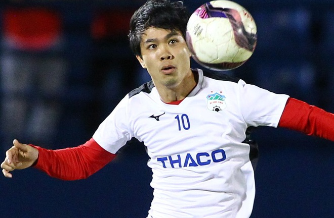 Video: Công Phượng lập siêu phẩm vào lưới đương kim vô địch V-League 