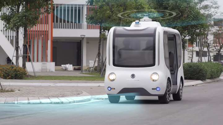 Video: Cận cảnh xe tự hành đầu tiên do Việt Nam sản xuất