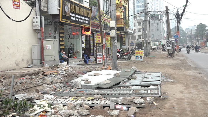 Video: 'Con đường đau khổ' giữa lòng Hà Nội