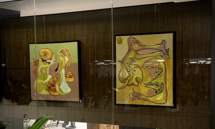 'Nghệ thuật đảo ngược' từ phòng tranh triển lãm đến ý nghĩa cuộc sống