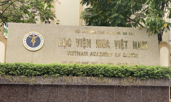 Hơn 300 học sinh HV Múa Việt Nam 'kêu cứu' vì không được cấp bằng THCS, THPT 